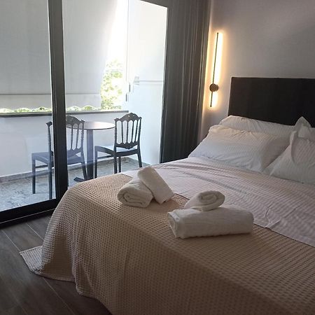 Deluxe Apartment Bllok Tiran Dış mekan fotoğraf