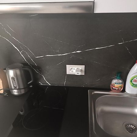 Deluxe Apartment Bllok Tiran Oda fotoğraf