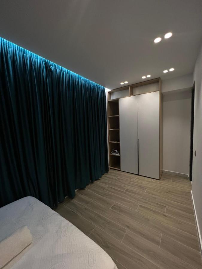 Deluxe Apartment Bllok Tiran Dış mekan fotoğraf