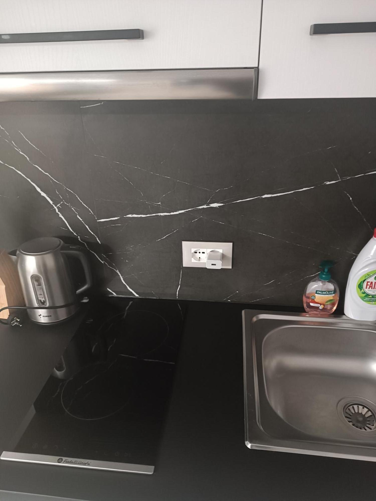 Deluxe Apartment Bllok Tiran Oda fotoğraf